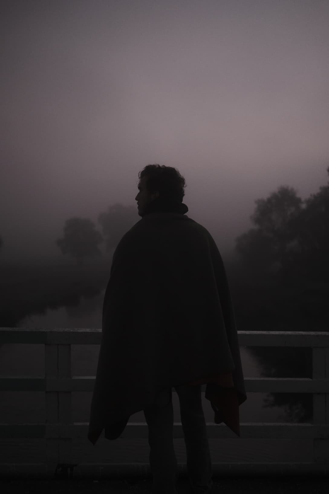 Zeynep Nalbant - Evsiz Adam Müzik Klibi - 5